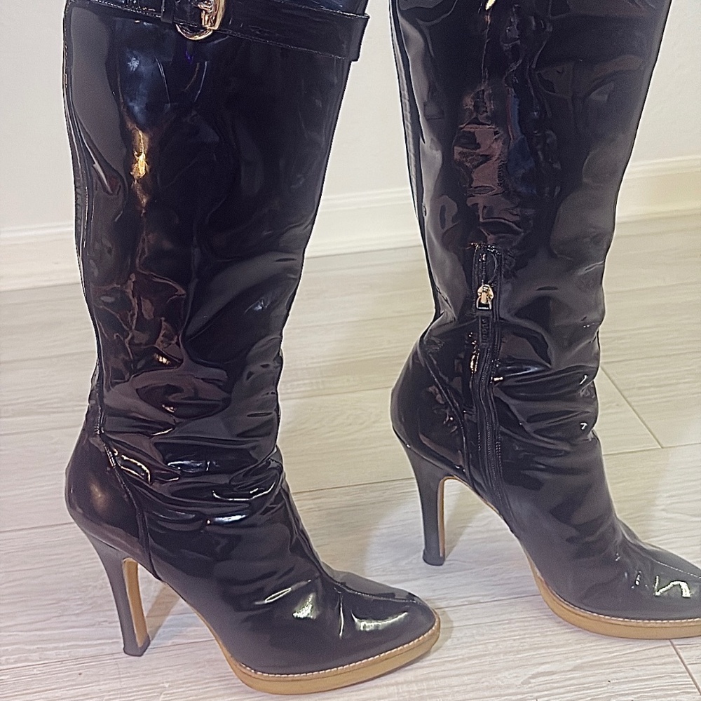 Gucci Glossy Black Heeled Boots